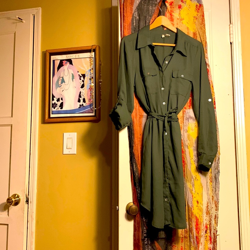 Olive/Army green dress with tab sleeve top Size XL